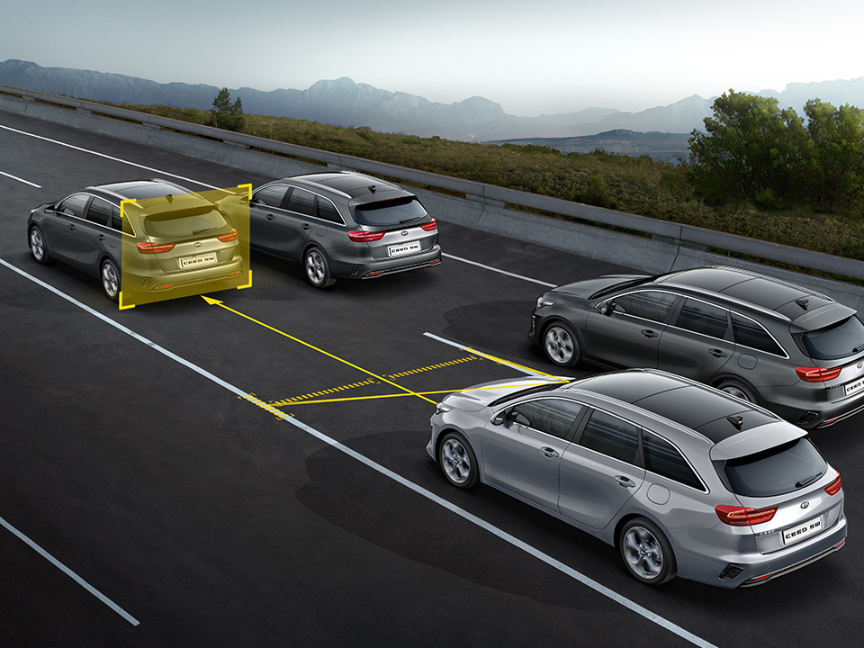 Den Kia Ceed Sportswagon entdecken | Kia Central Garage Wilhelm GmbH Wadern